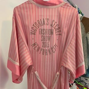 Victoria's Secret Fashion Show Kimono Robe